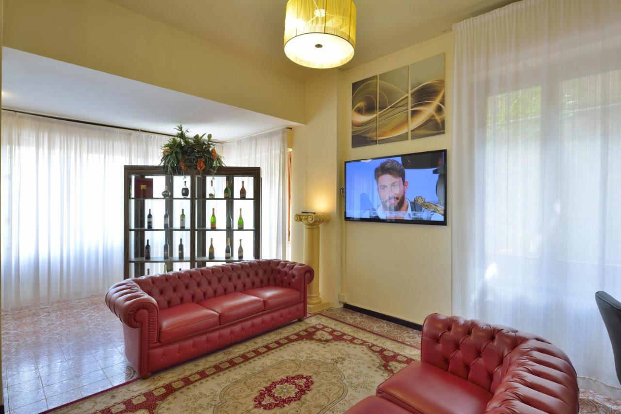 Hotel Attico Кьянчано-Терме Экстерьер фото