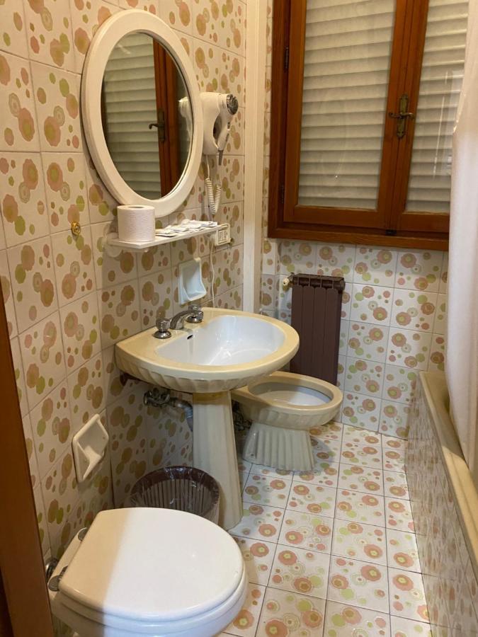 Hotel Attico Кьянчано-Терме Экстерьер фото